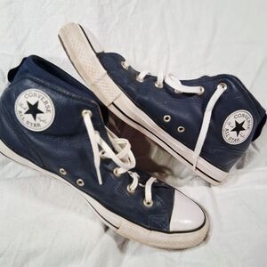 Converse Chuck Taylor Unisex All Star Leather Sneaker M 10.5 / W 12.5 Navy Blue